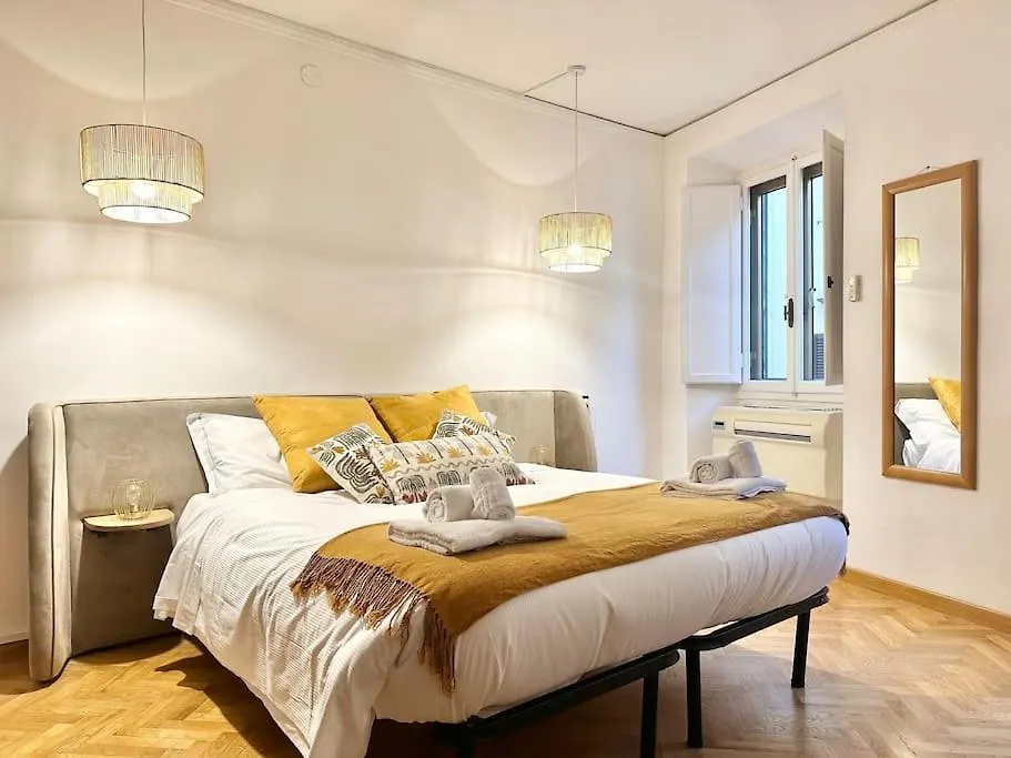 Daire Cappelle Medicee 2 Private Suites Floransa